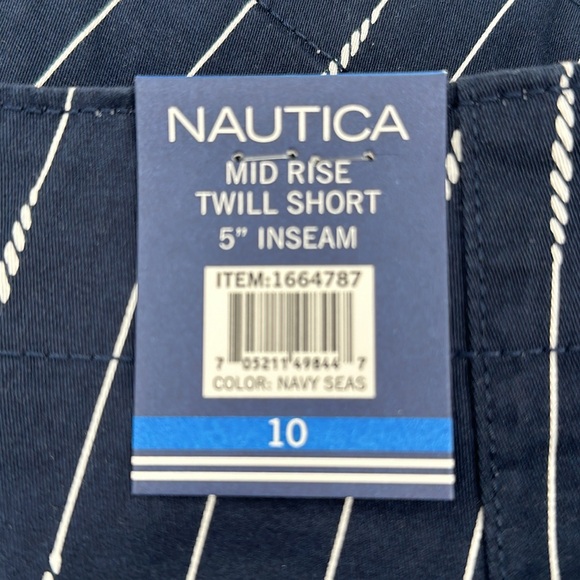 NWT Nautica MidRise Twill Striped Shorts- Sz 10, Navy/White - Picture 7 of 8